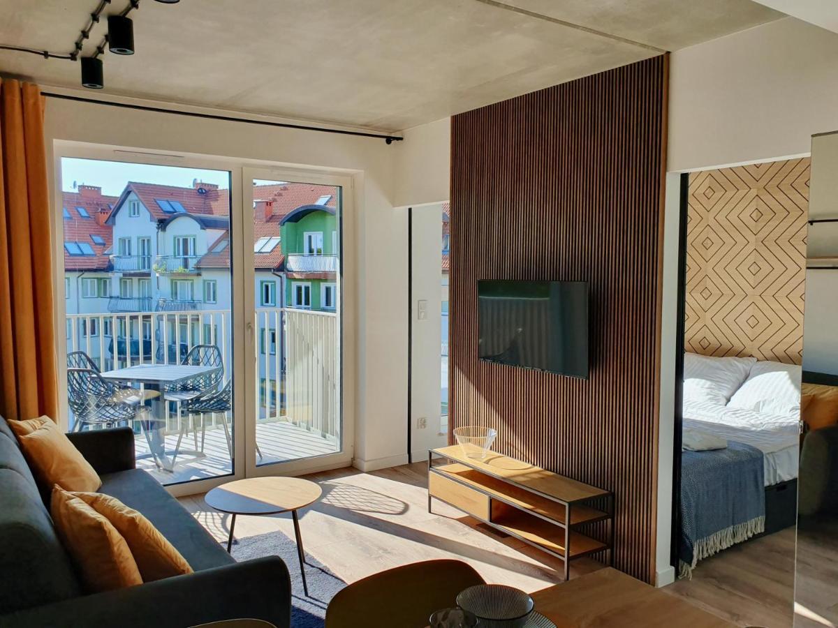 Green Port Spa Kolobrzeg Stylowy Loft- W Cenie Klimatyzacja, Baseny, 2 Jacuzzi, Sauna, Szlafroki, Bawialnia Exterior photo